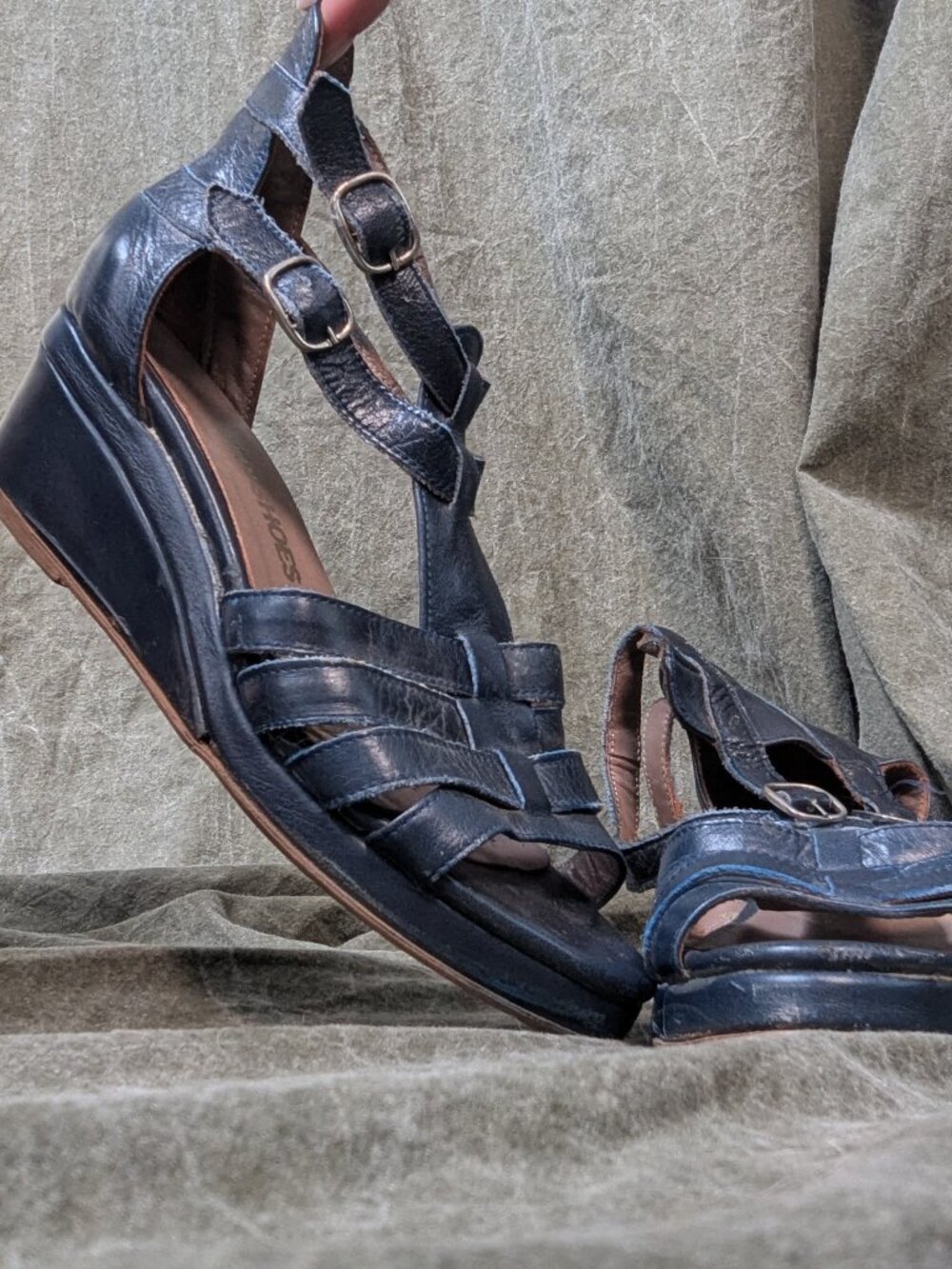 Navy Leather Strappy Wedge Sandals Womens 6